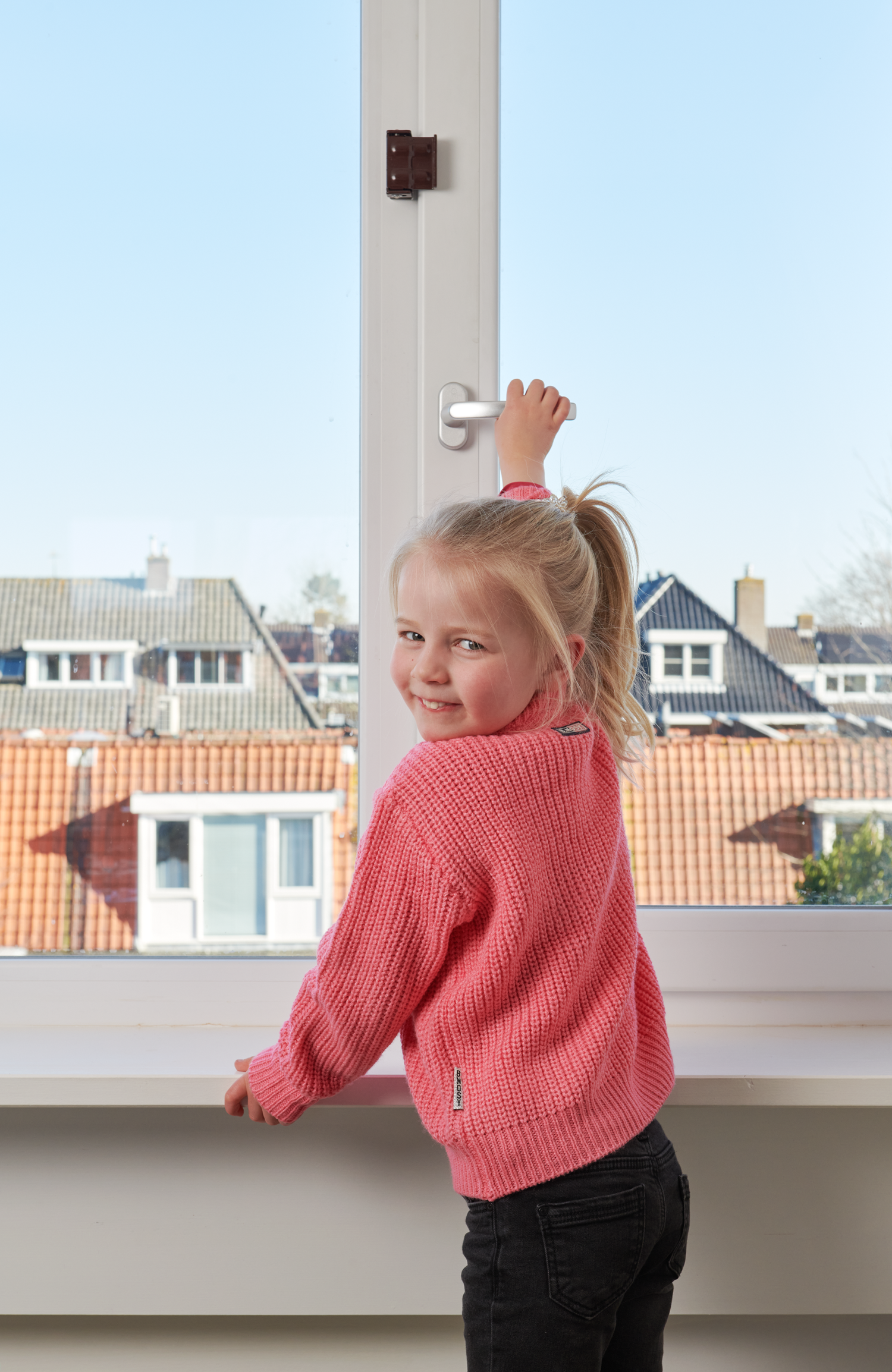 SecuMax Draaikiepraamgrendel 840